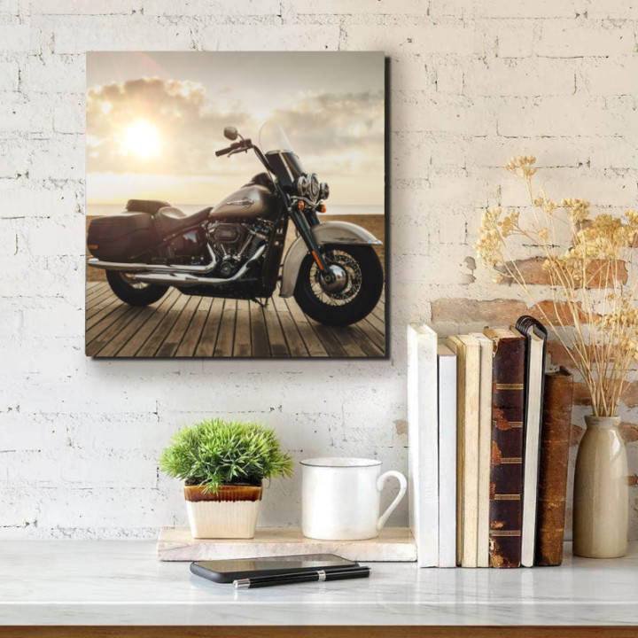 Harley-Davidson - négyzet