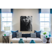 Nőí portré - álló