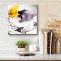 Sárga és pasztel lila lakk...